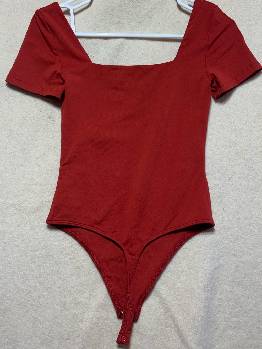 Babaton by Aritzia Contour Square Neck Bodysuit | Rust Red | Size Small